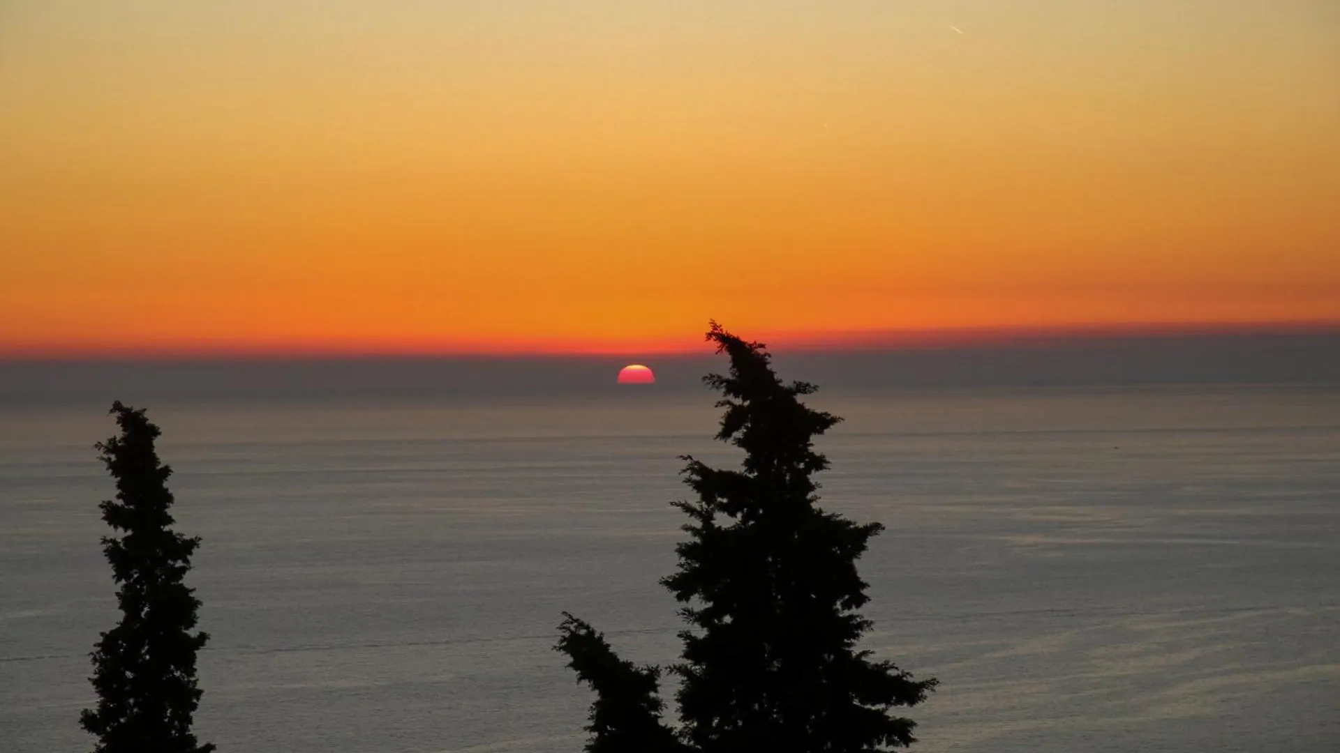 La Notte Sull'Isola - Montaretto - Tra Il Cielo E Il Mare Apartment Reggimonti