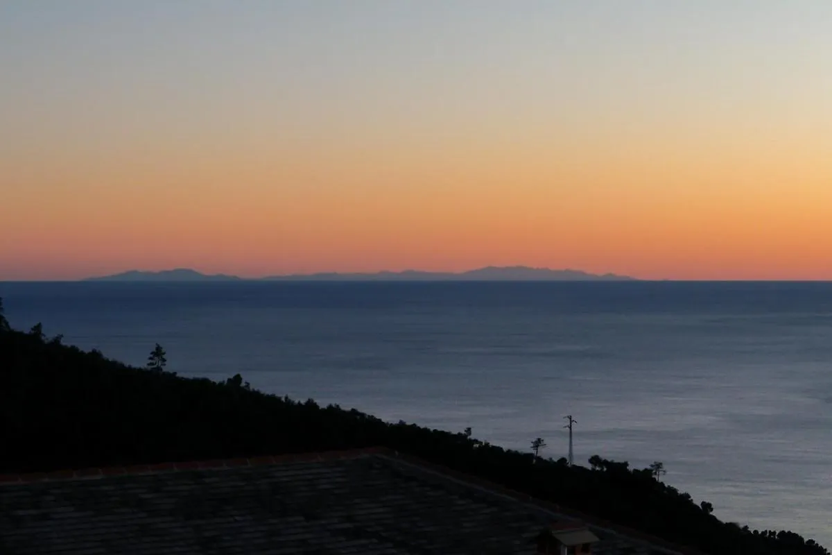 La Notte Sull'Isola - Montaretto - Tra Il Cielo E Il Mare Apartment Reggimonti Italy